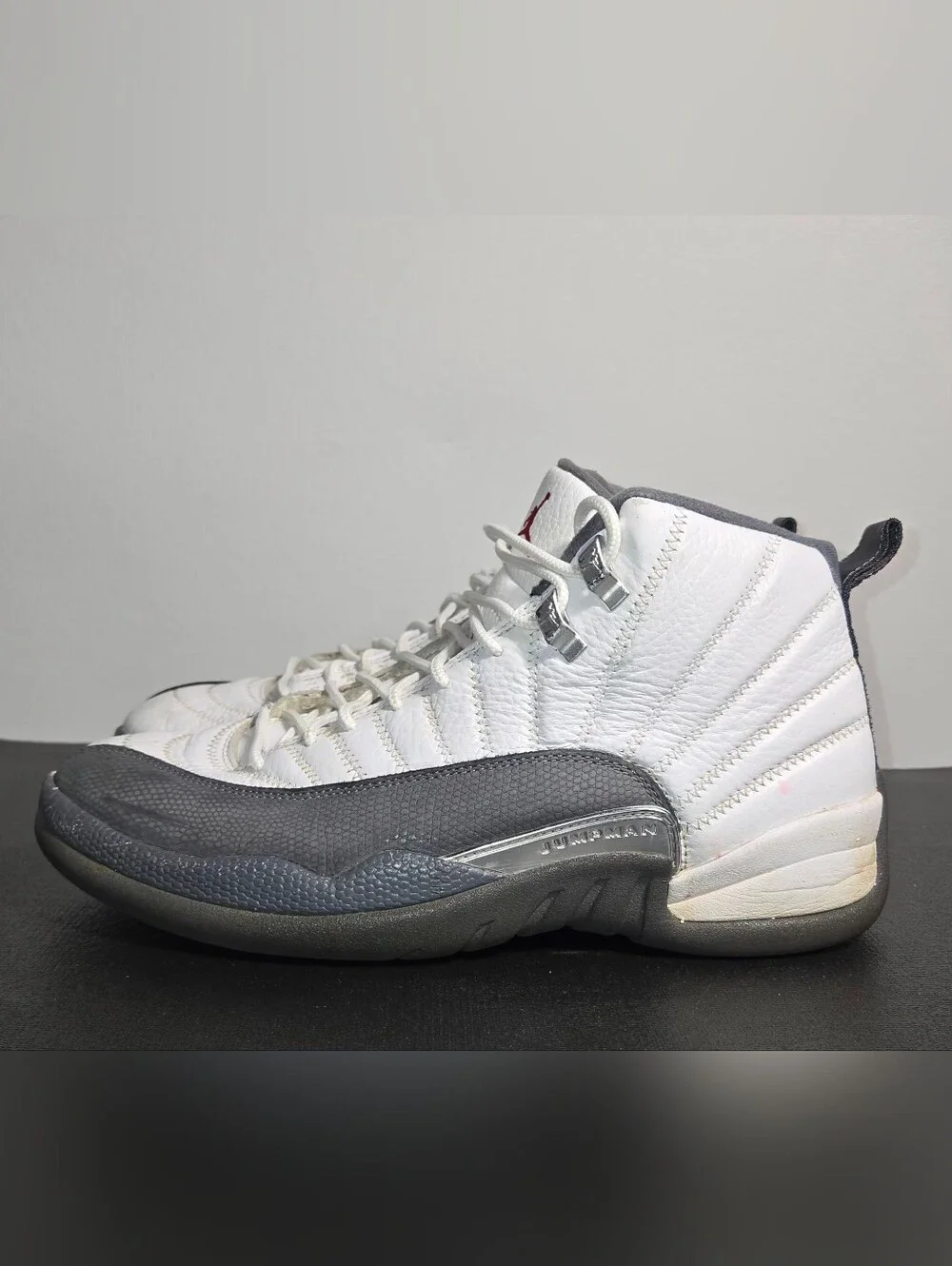 Air Jordan 12 Retro Dark Grey 130690-160 White Grey Flint Size 9